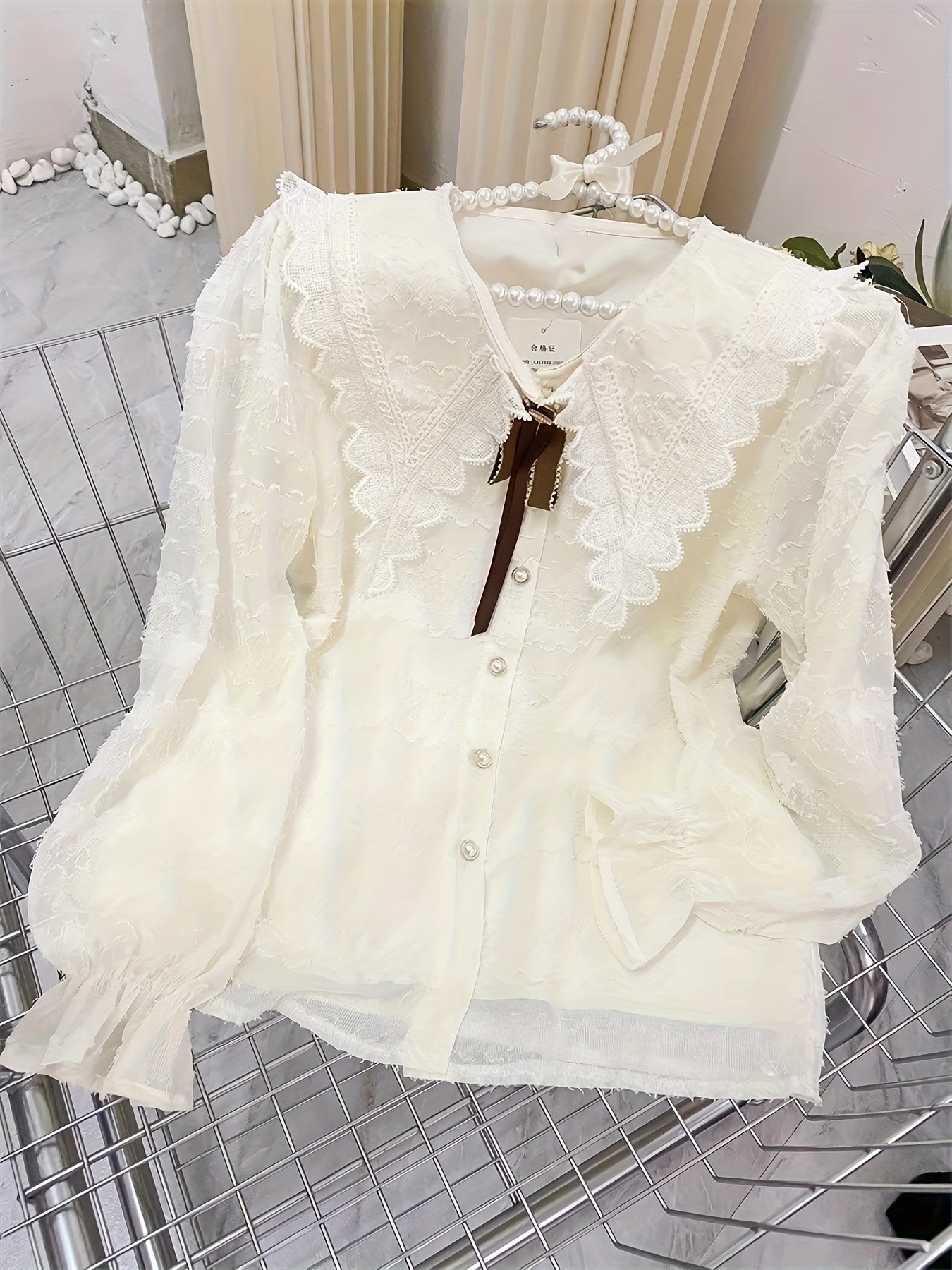Women's Blouse - Elegant Long Sleeve Shirt with Turn- Collar, Non-See-Through Structured Blouse for Office, Formal Events, Everyday Outfits - Machine Washable Women's Tops, Casual Chic Top, Lace Detailed Clothing