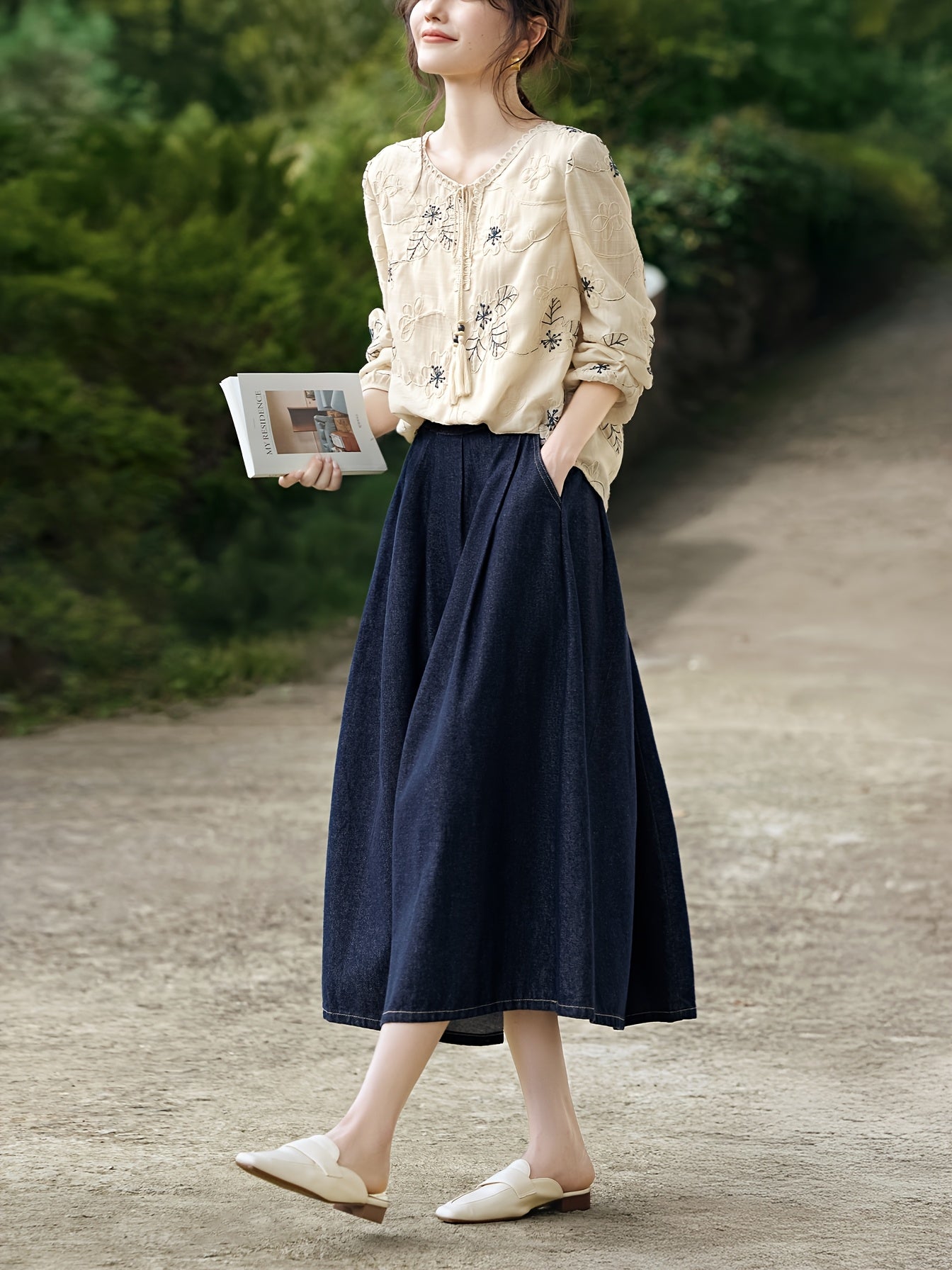 New Spring, Summer & Autumn Shirt: Poetic Romantic Embroidery Youthful Shirts - Elegant Chinese Aesthetic Floral Blouse