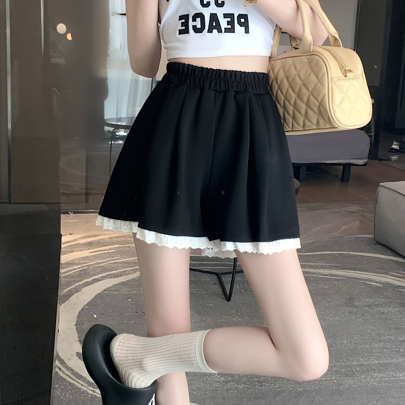 New Stylish Contrast Lace Trim Elastic Waist Loose Fit Wide-Leg Shorts for Women - Fashionable, Versatile, and Summer Casual y Style