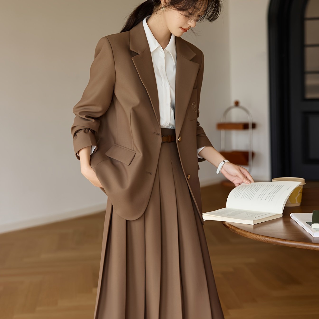 MOHOMO One-Piece Dress Set Spring\u002FAutumn New College Style Jacket Pleated Long Skirt Two-Piece Set for Festive, Vacation, and Daily Commute