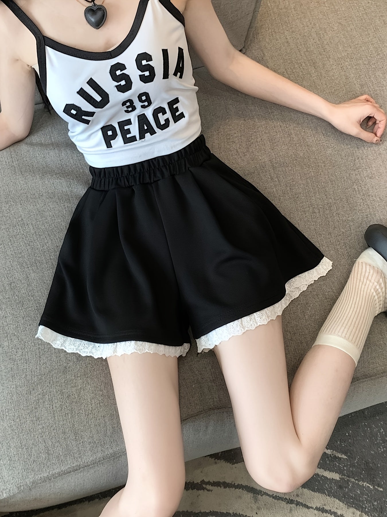 New Stylish Contrast Lace Trim Elastic Waist Loose Fit Wide-Leg Shorts for Women - Fashionable, Versatile, and Summer Casual y Style