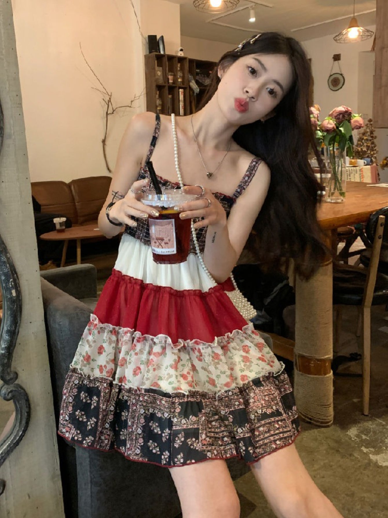 Women's Elegant Sleeveless Mini Dress - flared A-Line Party, Office & Everyday Outfits - Non-Stretchy Formal & Casual Chic Outfits for Women, Cute Dress, Summer Fashion, Retro Floral Design, Sophisticated Craftsmanship, Lace Detailing, Fashion Lovers