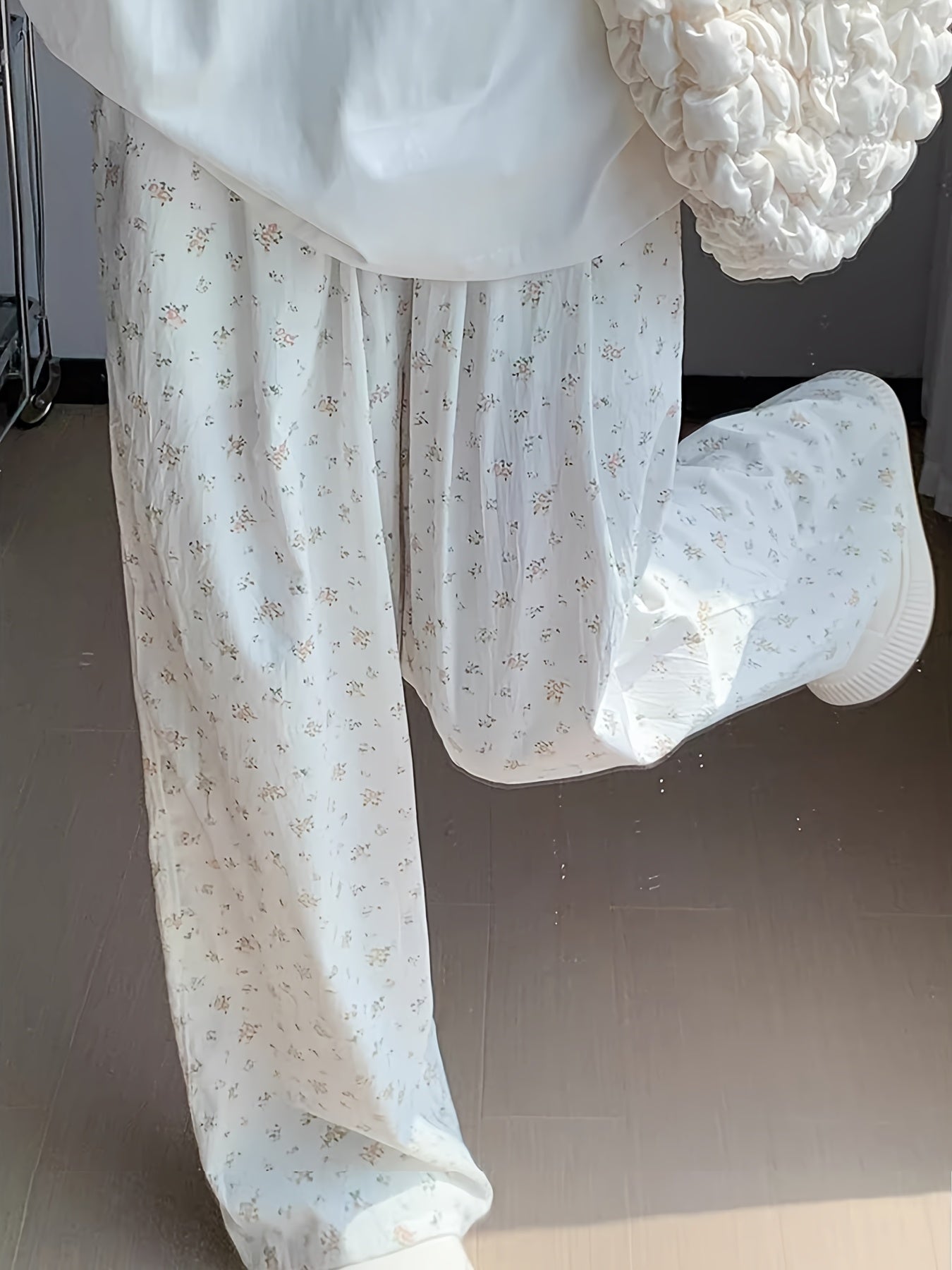 Women'S White Floral Wide Leg Pants, High Waist, Relaxed Fit, Polyester, for Spring\u002FSummer 2025