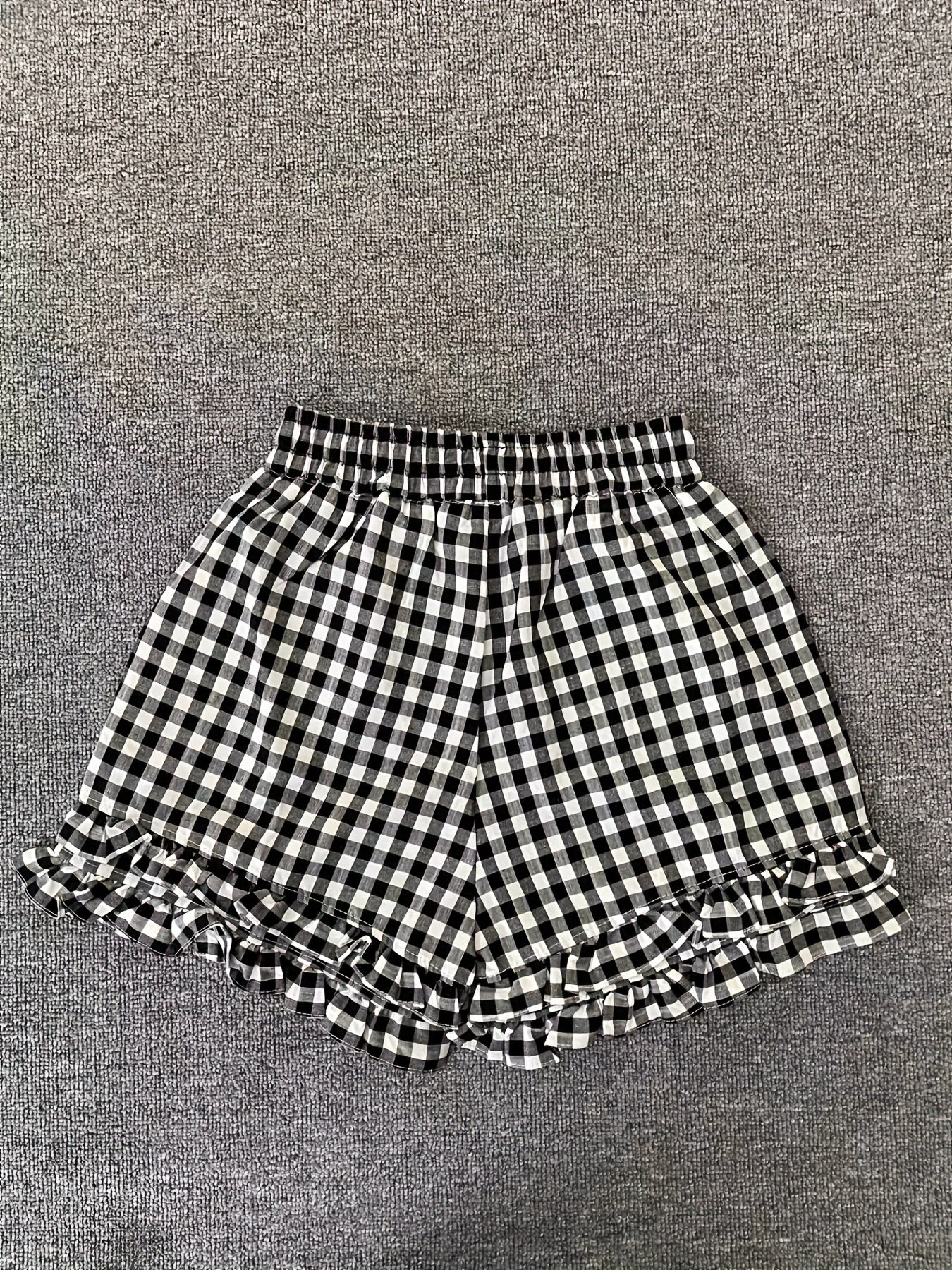KP 425 Retro Plaid Ruffle Shorts for Women - Y2K Style Wide-Leg Summer Shorts with Checkered Pattern, Black & White, Loose Fit, Casual Outdoor Wear, Casual Summer Wear | Y2K Fashion Shorts | Glossy Fabric Shorts