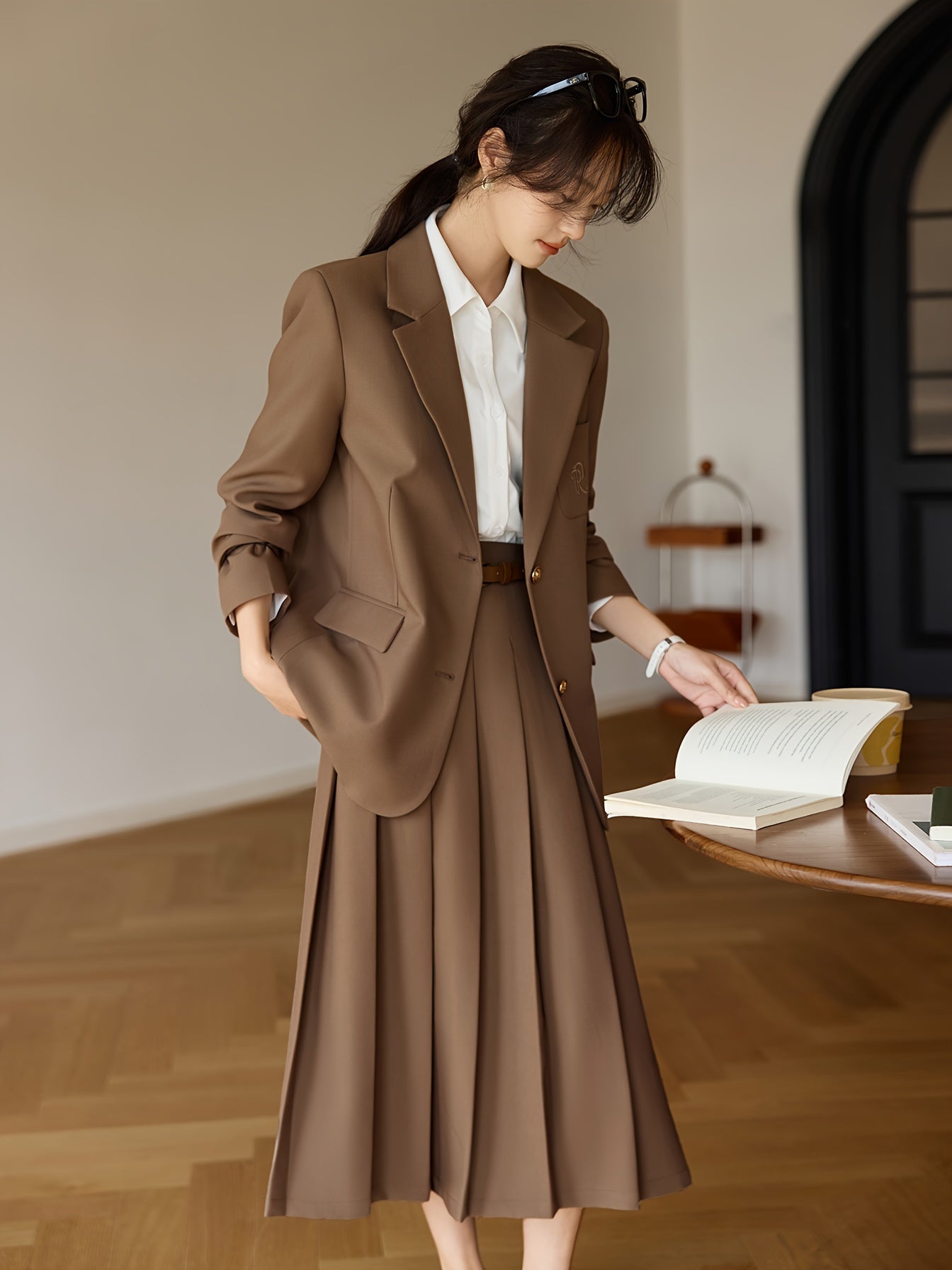 MOHOMO One-Piece Dress Set Spring\u002FAutumn New College Style Jacket Pleated Long Skirt Two-Piece Set for Festive, Vacation, and Daily Commute